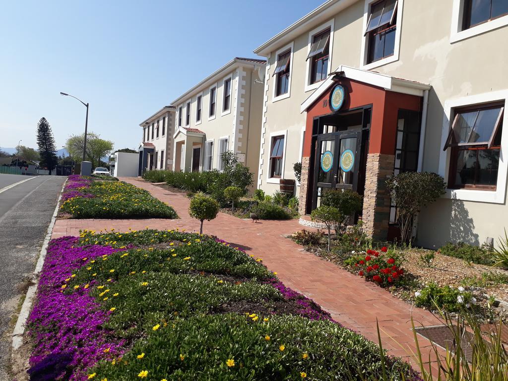 Bread And Barrel Guesthouse Bellville Cape Town Luaran gambar