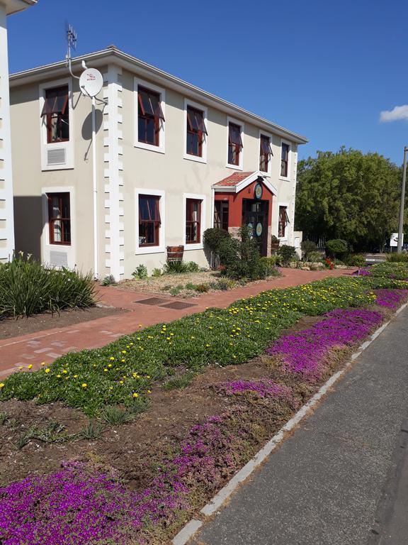 Bread And Barrel Guesthouse Bellville Cape Town Luaran gambar